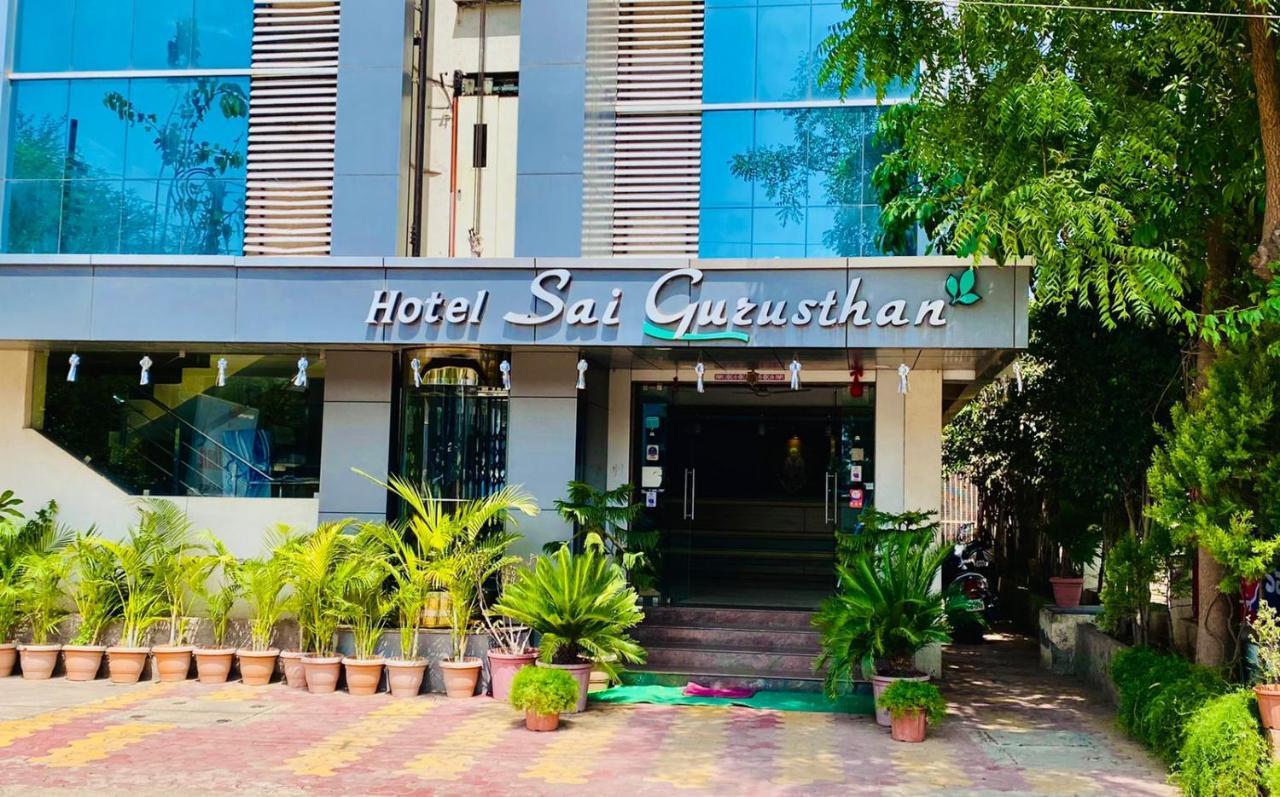 שירדי Hotel Sai Gurusthan מראה חיצוני תמונה